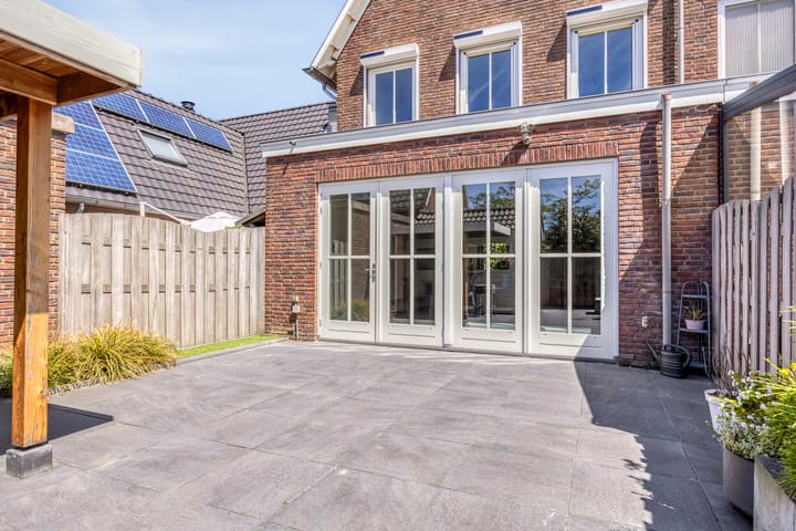 Foto 17 van Oesterstraat 24