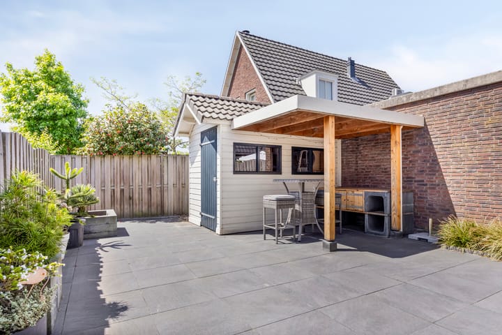 Foto 19 van Oesterstraat 24