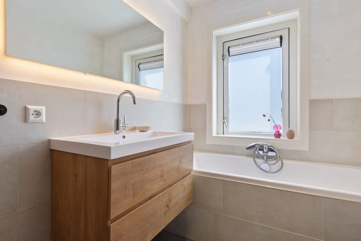 Foto 22 van Leeuwstraat 29