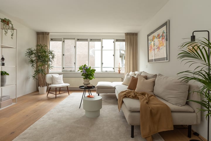 Photo 2 of Bussumerstraat 24-L