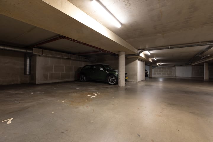 Photo 4 of Bussumerstraat 24-L