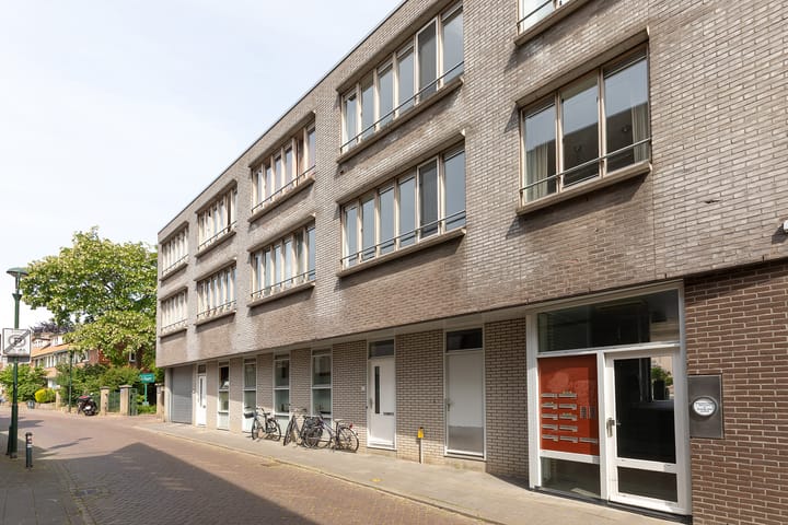 Photo 29 of Bussumerstraat 24-L