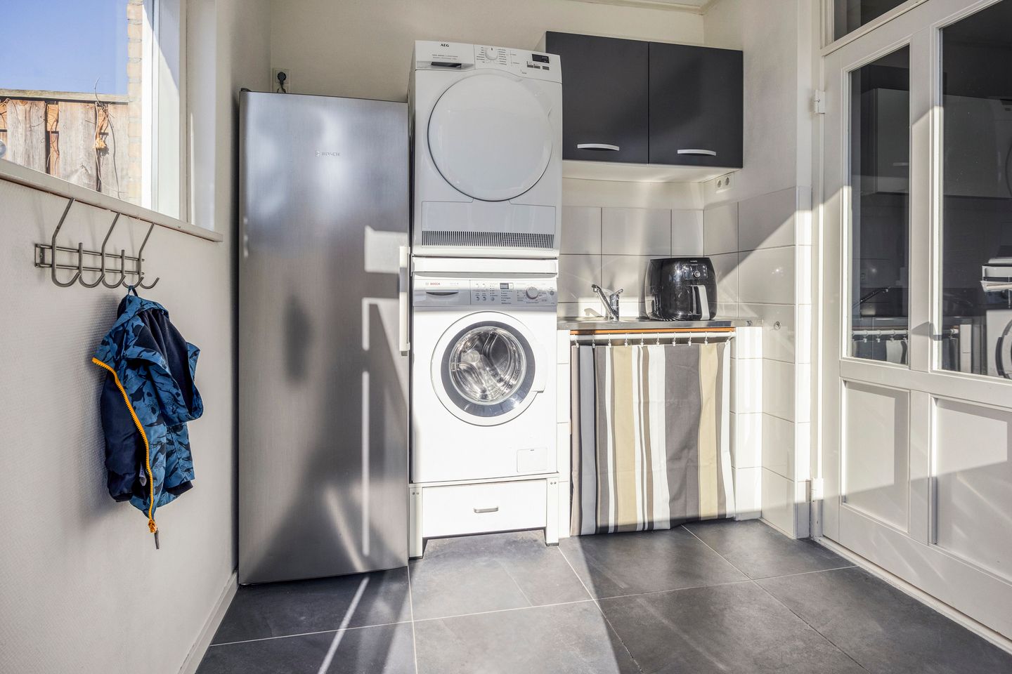 Photo 14 of De Prunus 11