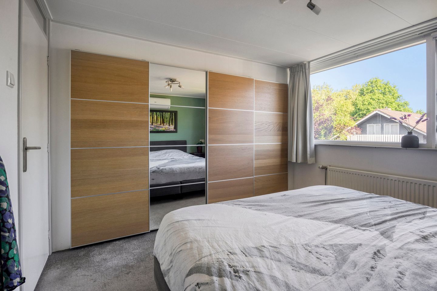 Photo 20 of De Prunus 11