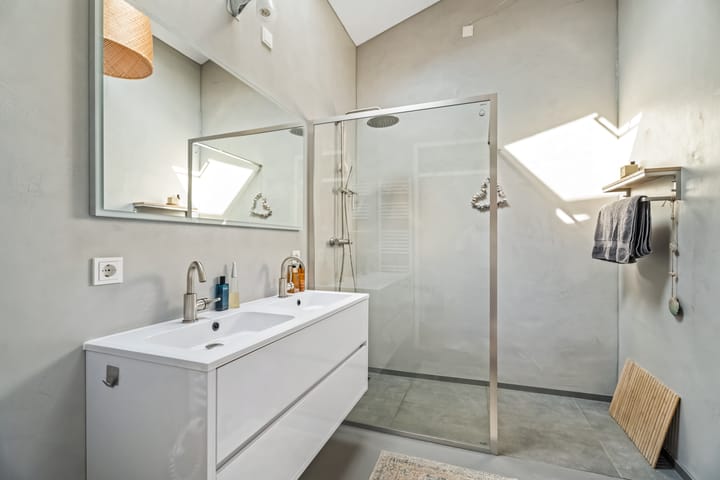 Foto 4 van Gesloten Stad 8