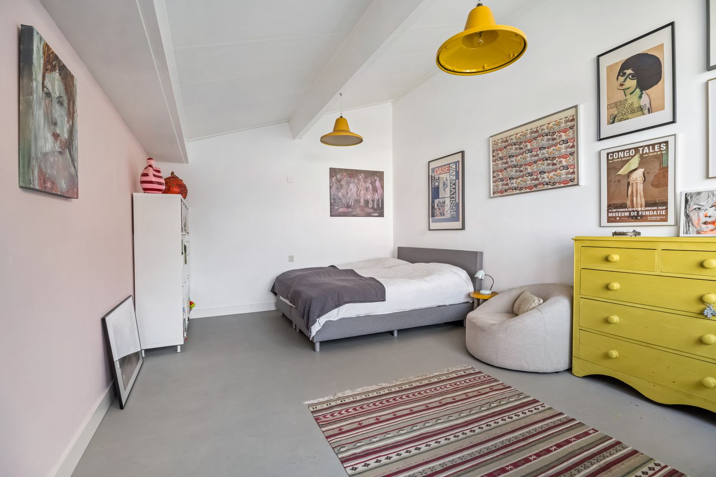 Foto 20 van Gesloten Stad 8