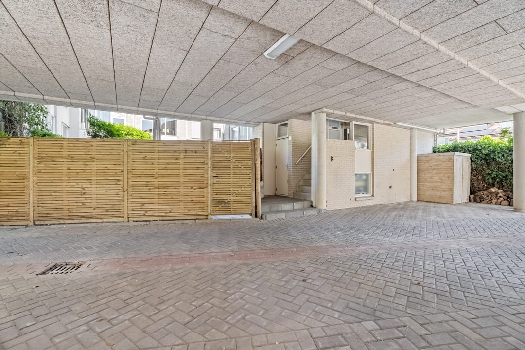 Foto 37 van Gesloten Stad 8