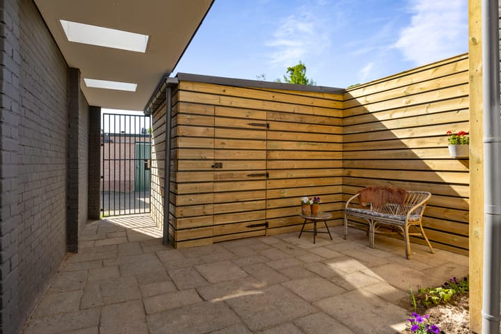 Photo 21 of Lunettestraat 20