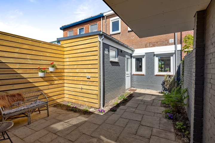 Photo 22 of Lunettestraat 20