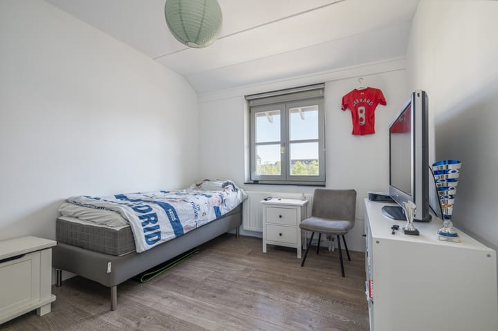 Foto 16 van Dudokplantsoen 16