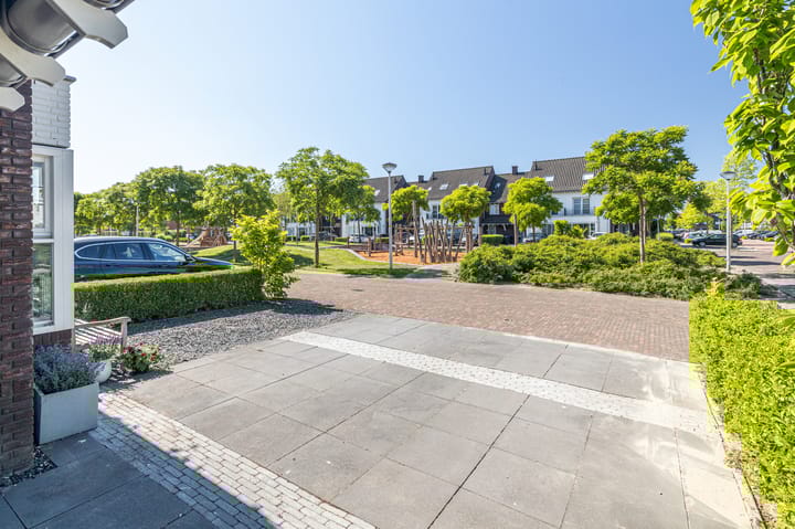 Foto 26 van Dudokplantsoen 16