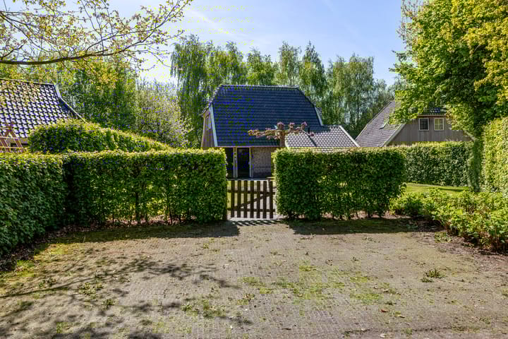 Foto 3 van Mr. J.B. Kanweg 3-8