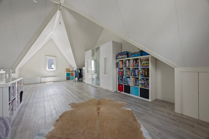 Foto 24 van Valbrug 16