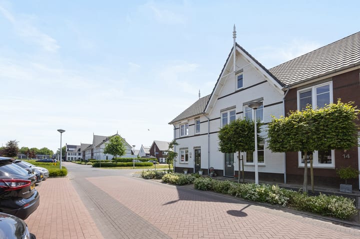 Foto 30 van Valbrug 16