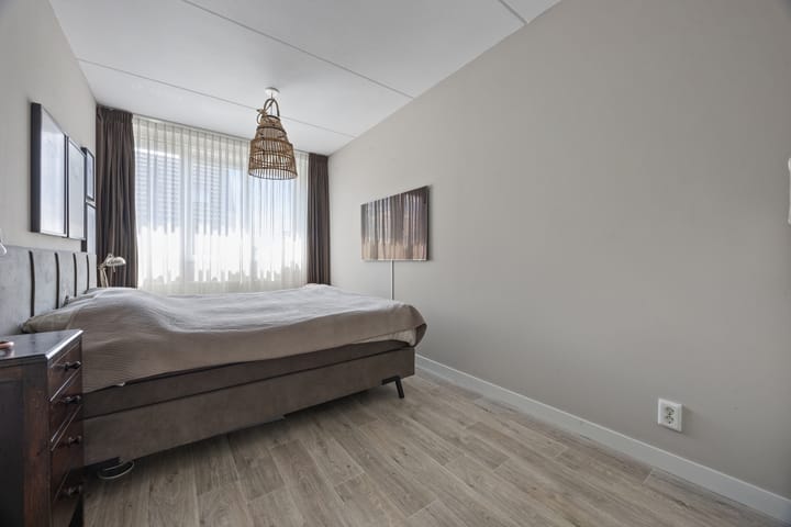 Foto 15 van Valbrug 16