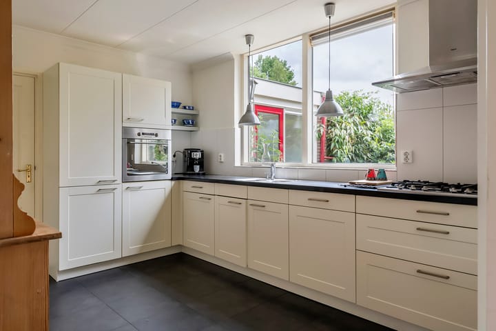 Foto 17 van Dokter Guepinlaan 29