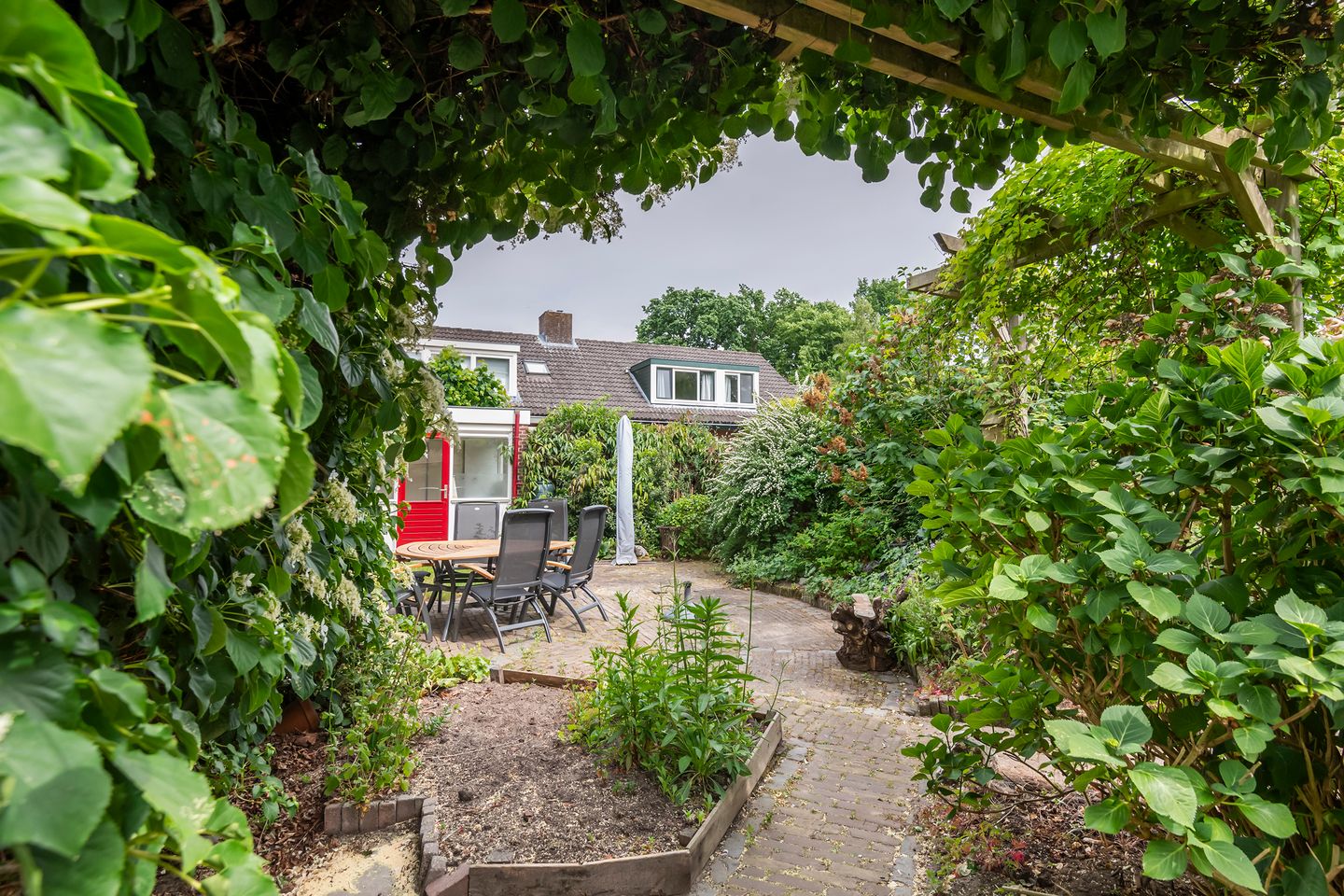 Foto 40 van Dokter Guepinlaan 29