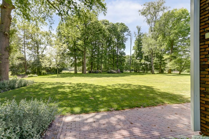 Foto 63 van Grotersweg 1