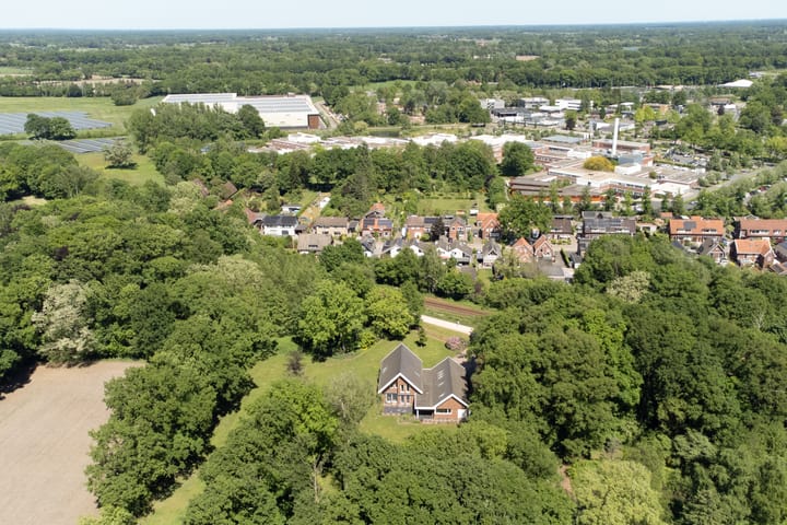 Foto 67 van Grotersweg 1