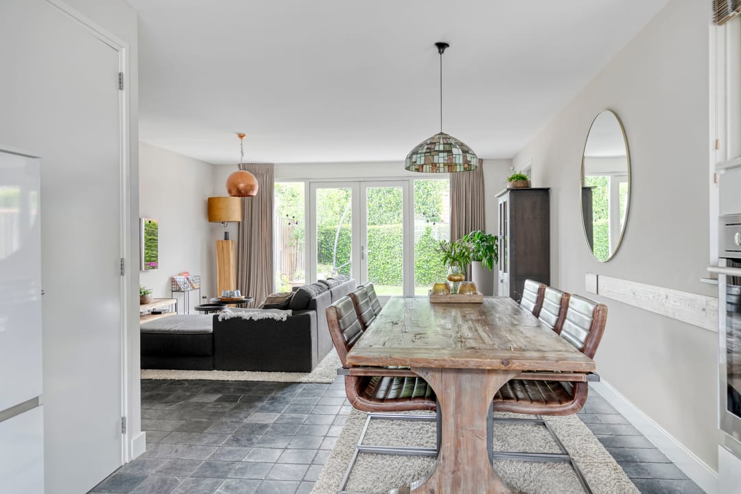 Photo 13 of Meester de Weertstraat 4