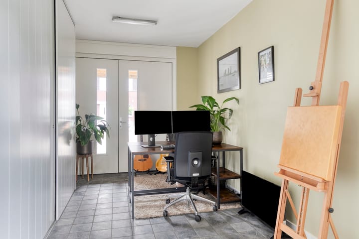 Foto 18 van Meester de Weertstraat 4