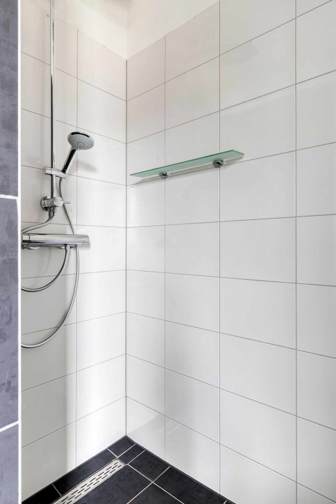 Photo 26 of Meester de Weertstraat 4