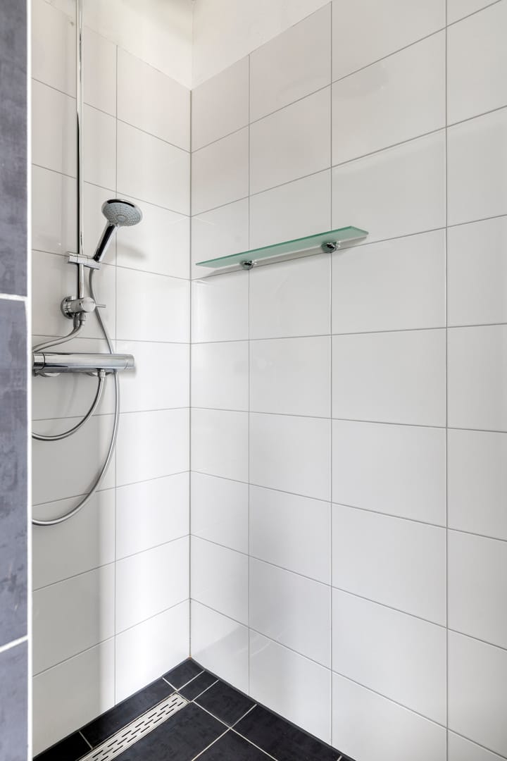 Foto 26 van Meester de Weertstraat 4