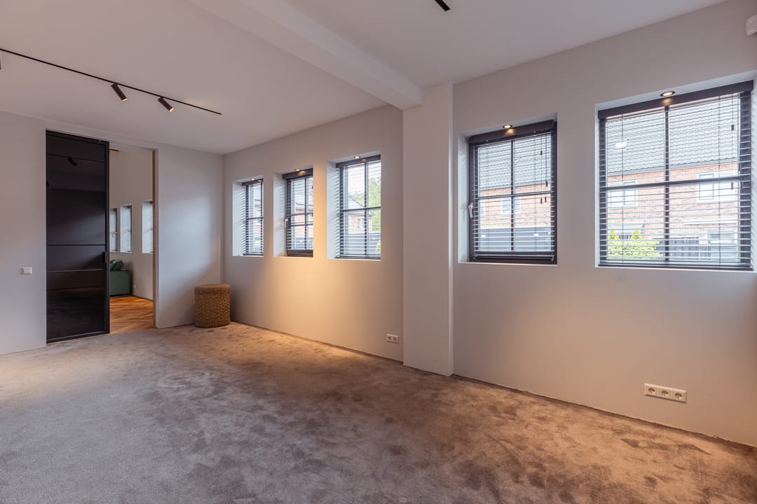 Photo 32 of Weteringstraat 62