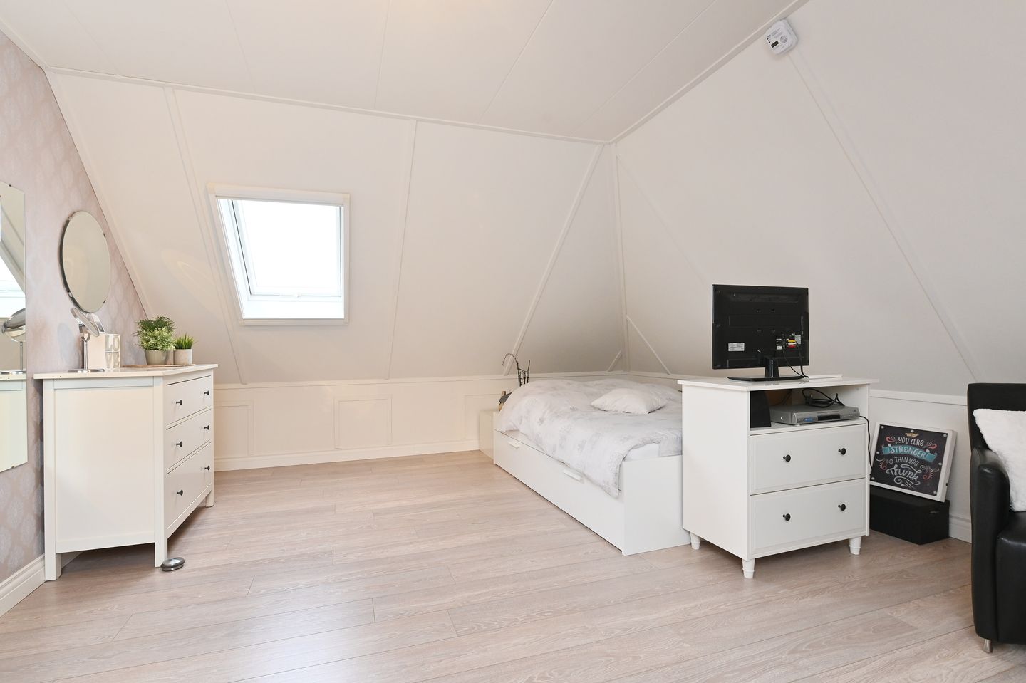 Foto 44 van Olaertsduynstraat 27