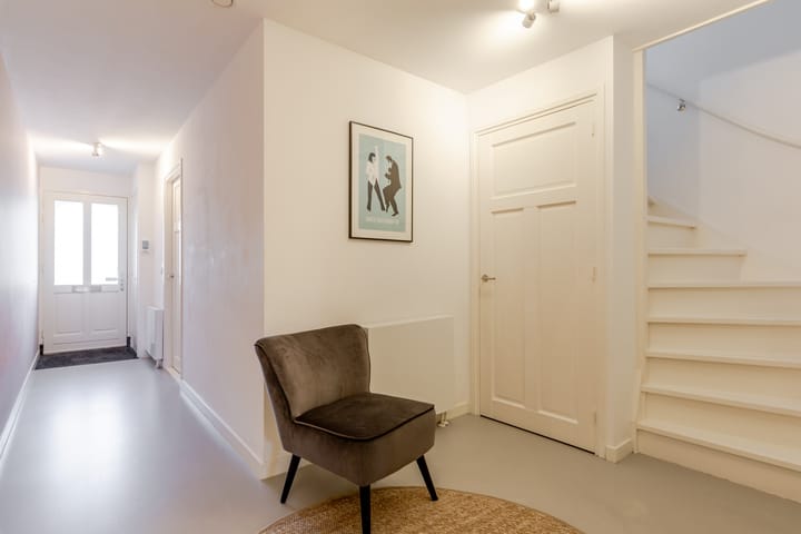 Foto 10 van van Beekstraat 8-A