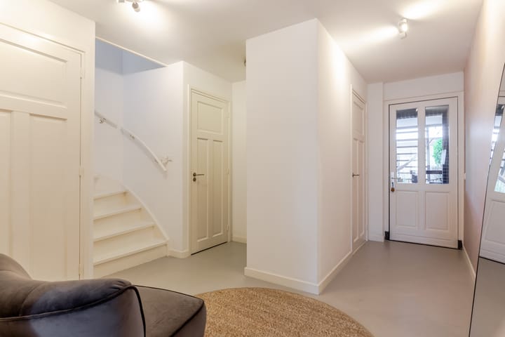 Foto 18 van van Beekstraat 8-A