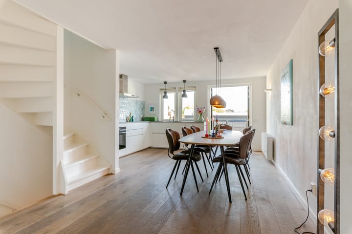 Foto 27 van van Beekstraat 8-A