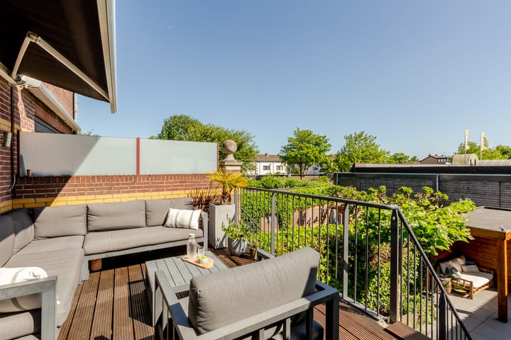 Foto 47 van van Beekstraat 8-A