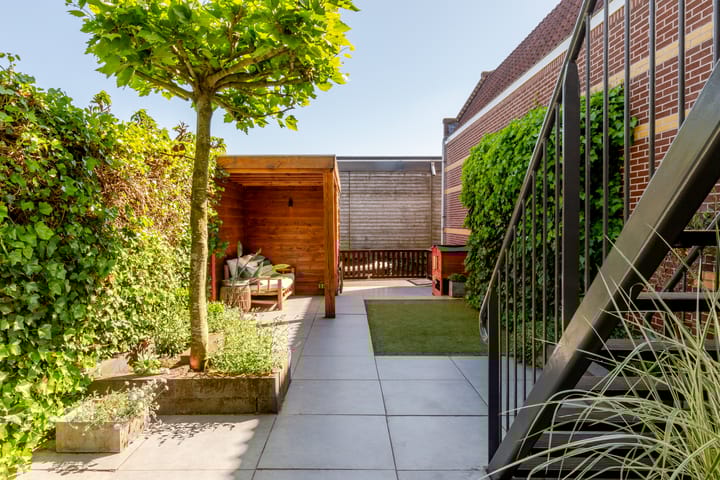 Foto 52 van van Beekstraat 8-A