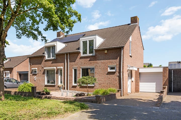 Foto 5 van Ribesstraat 21