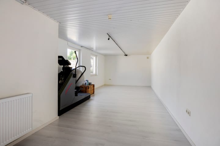 Foto 18 van Ribesstraat 21