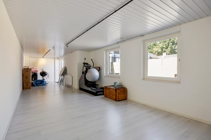 Foto 19 van Ribesstraat 21