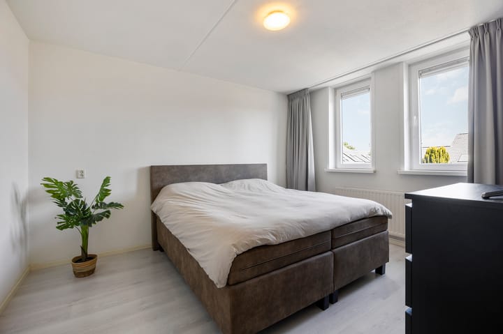 Foto 22 van Ribesstraat 21