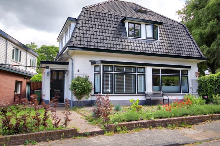 Strodorpsweg 1
