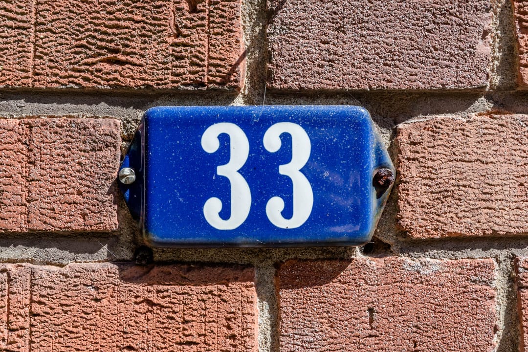 Photo 8 of Lange Raamstraat 33