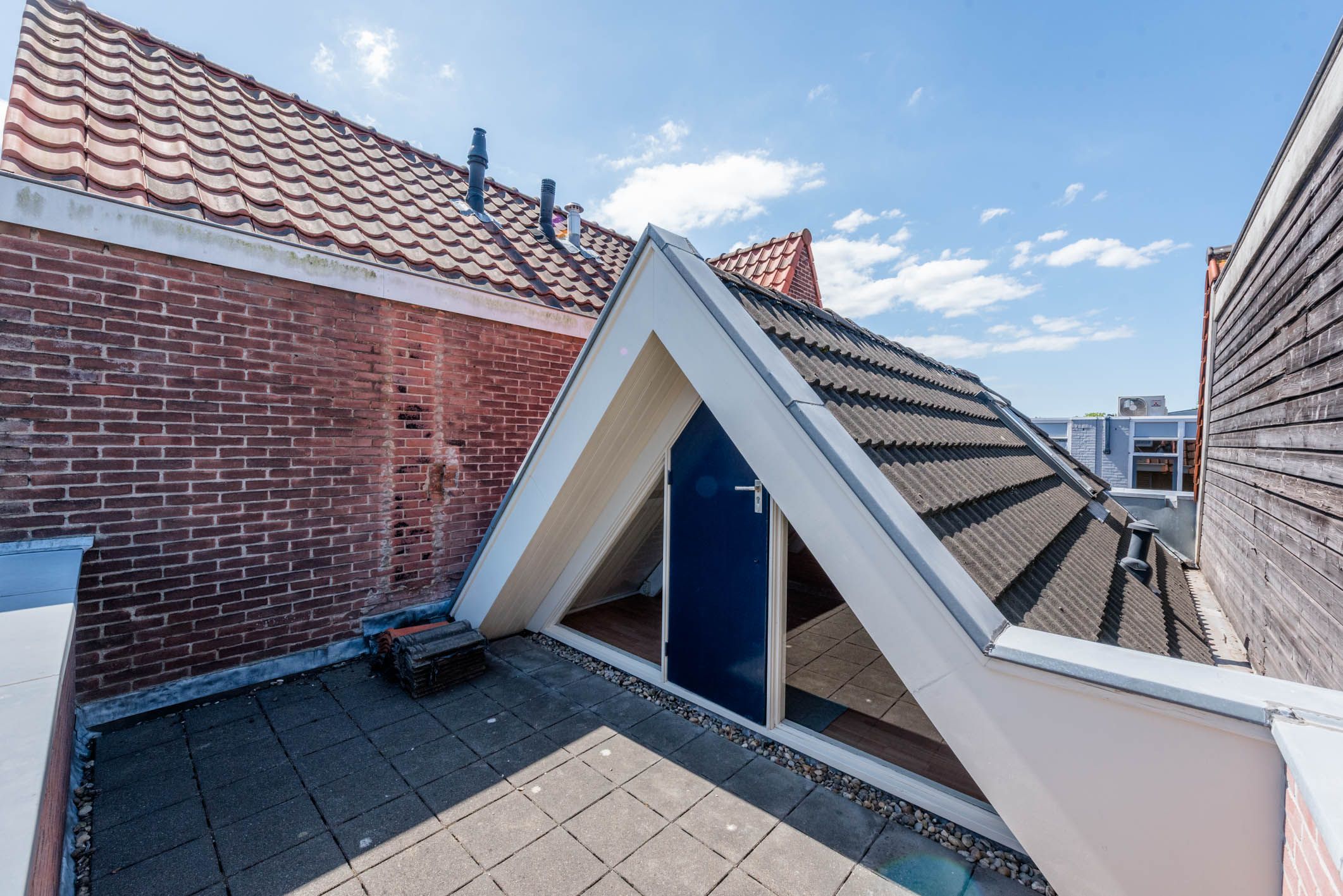 Photo 33 of Lange Raamstraat 33