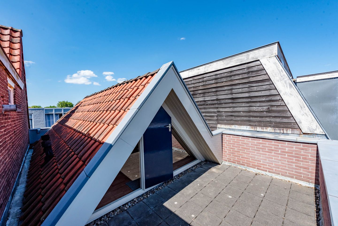 Photo 35 of Lange Raamstraat 33