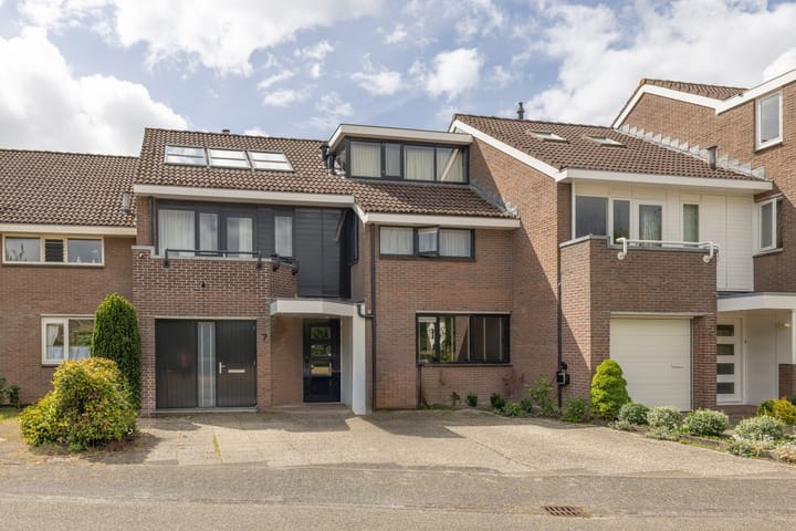 Photo 52 of Galerij 7