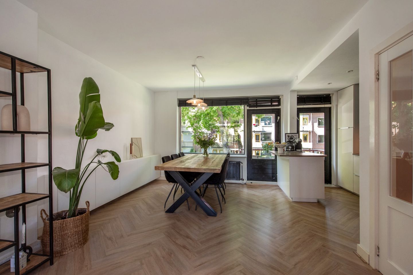 Photo 14 of Paulus Potterlaan 48