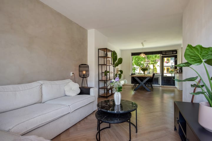 Foto 17 van Paulus Potterlaan 48