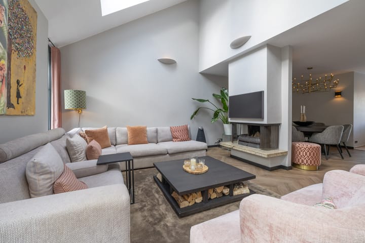 Photo 10 of Galerij 7