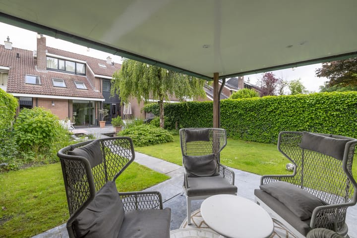 Photo 47 of Galerij 7