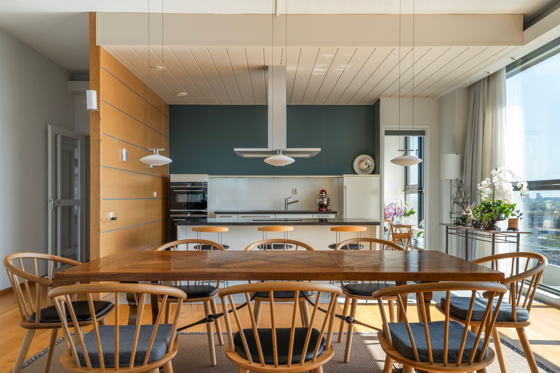 Photo 9 of Sir Winston Churchillln 283-F059