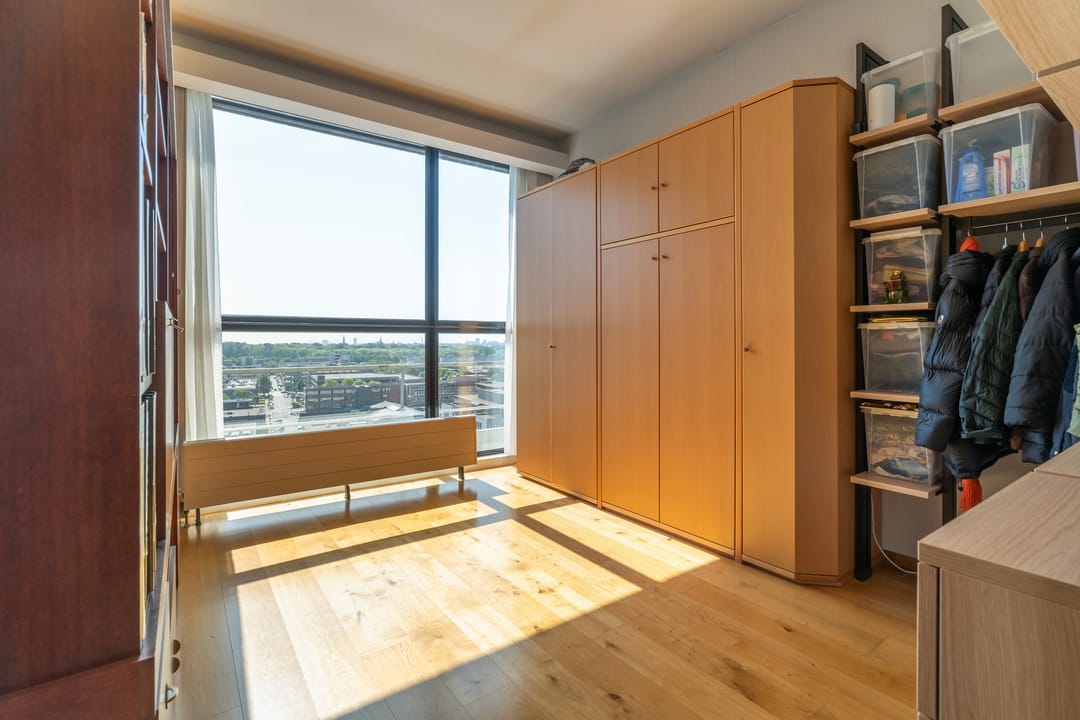 Photo 23 of Sir Winston Churchillln 283-F059