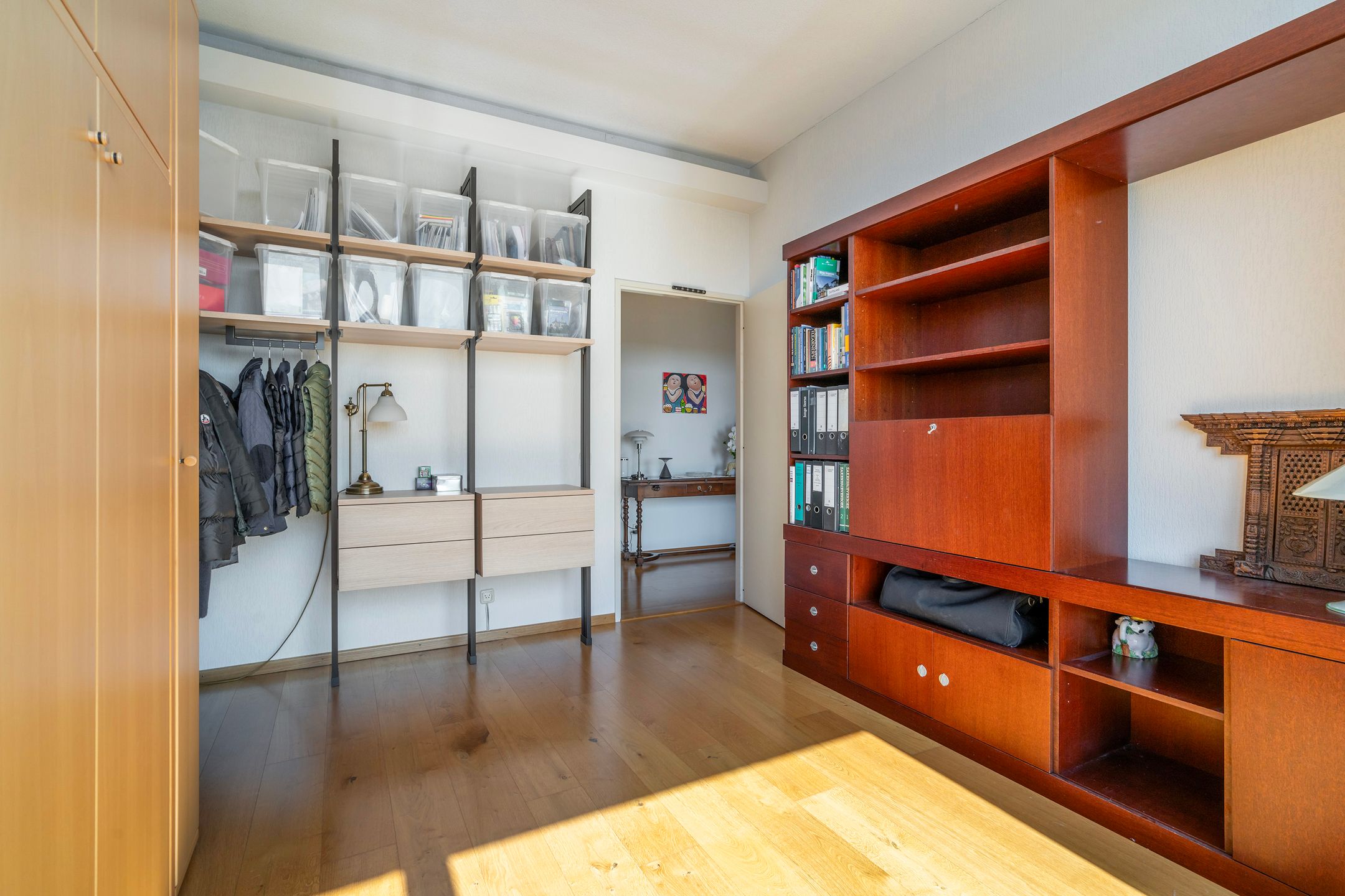 Photo 24 of Sir Winston Churchillln 283-F059